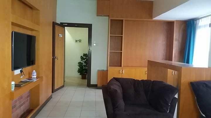 프라티니스 호텔 라부안 외부 사진